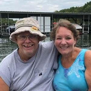 Meet your Posher, Denise